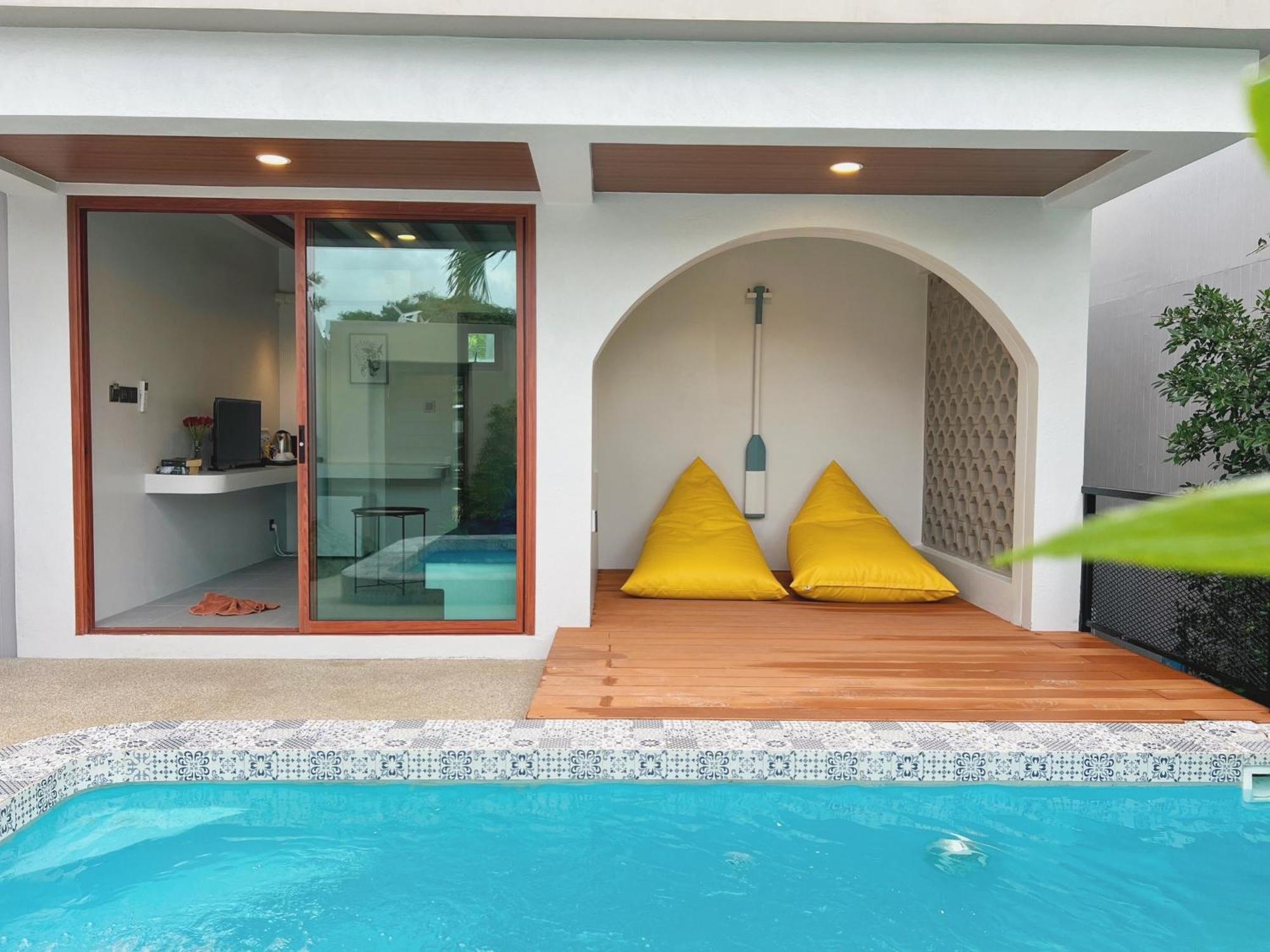 ル リゾート アンド ヴィラズ【SHA Extra+認定】 Rawai エクステリア 写真 A pool villa in Thailand